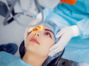 جراحة العيون في خوزستان، إيران على يد الدكتور بيجي