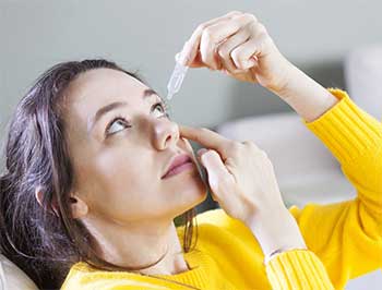 استخدام قطرات العين بعد الفيمتوليزك